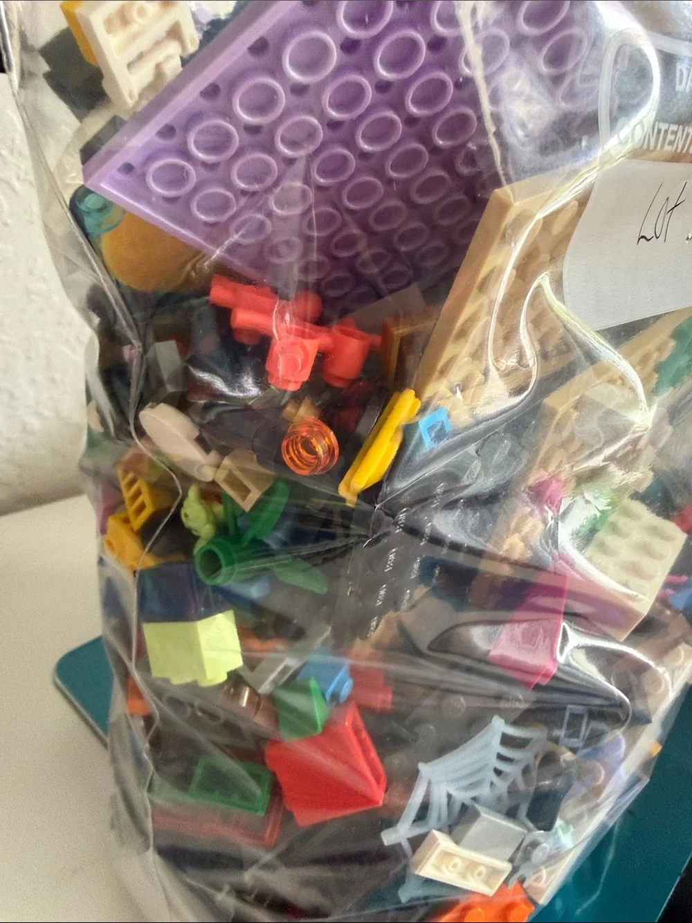 Mixed LEGO Building Brick Lot - Multi Color Assortment